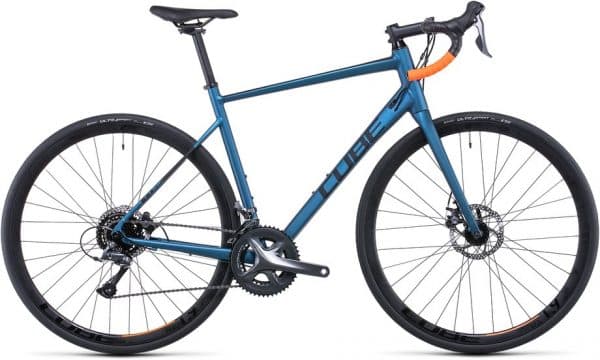 Cube Attain Rennrad Blau Modell 2022