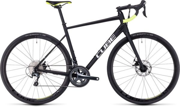 Cube Attain Race Rennrad Schwarz Modell 2023